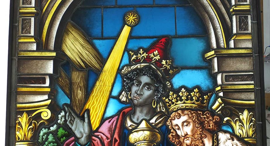Restaurierte Glasmalerei Kirchenfenster Woelflingswil