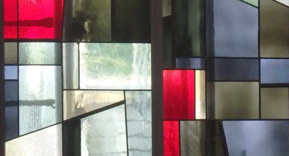 Sanierte Kirchenfenster Kirche Dietlikon Künstler Albert Wider