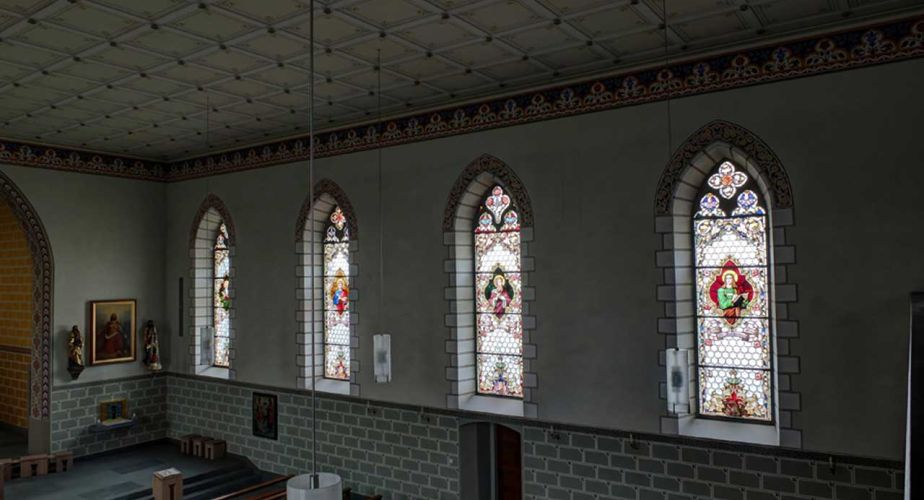 Sanierung der Kirchenfenster in Berikon Schifffenster